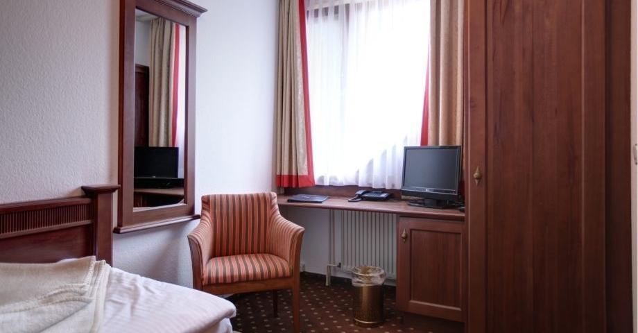 Garni-Hotel Kranich Potsdam Chambre photo